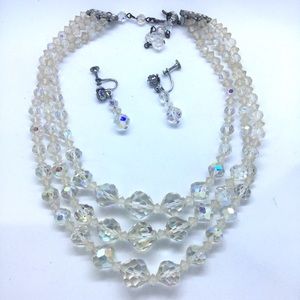 Vintage Iridescent 1950s 1960s Beaded Necklace Set